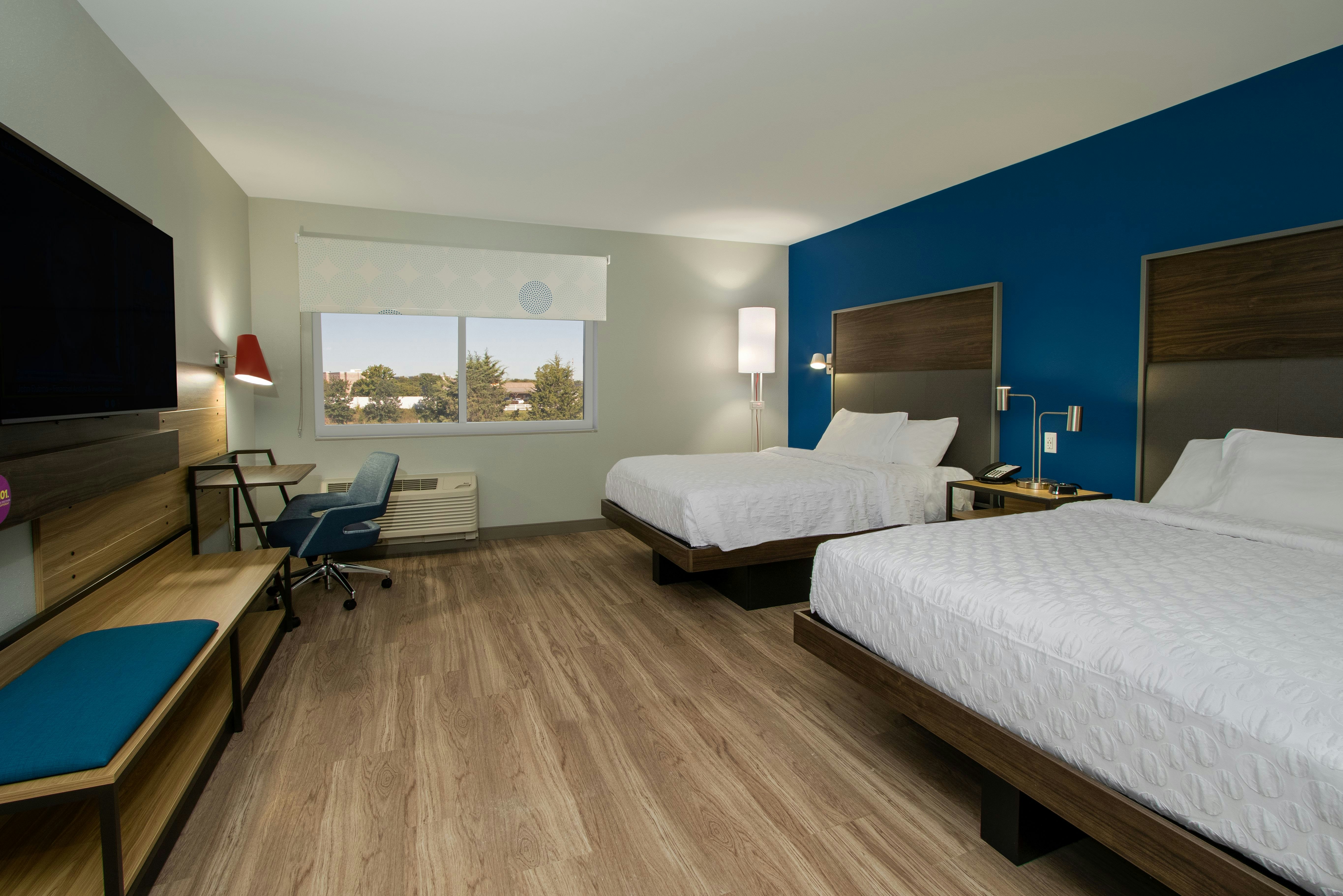 ROOM, 2 QUEEN BEDS, ACCESSIBLE