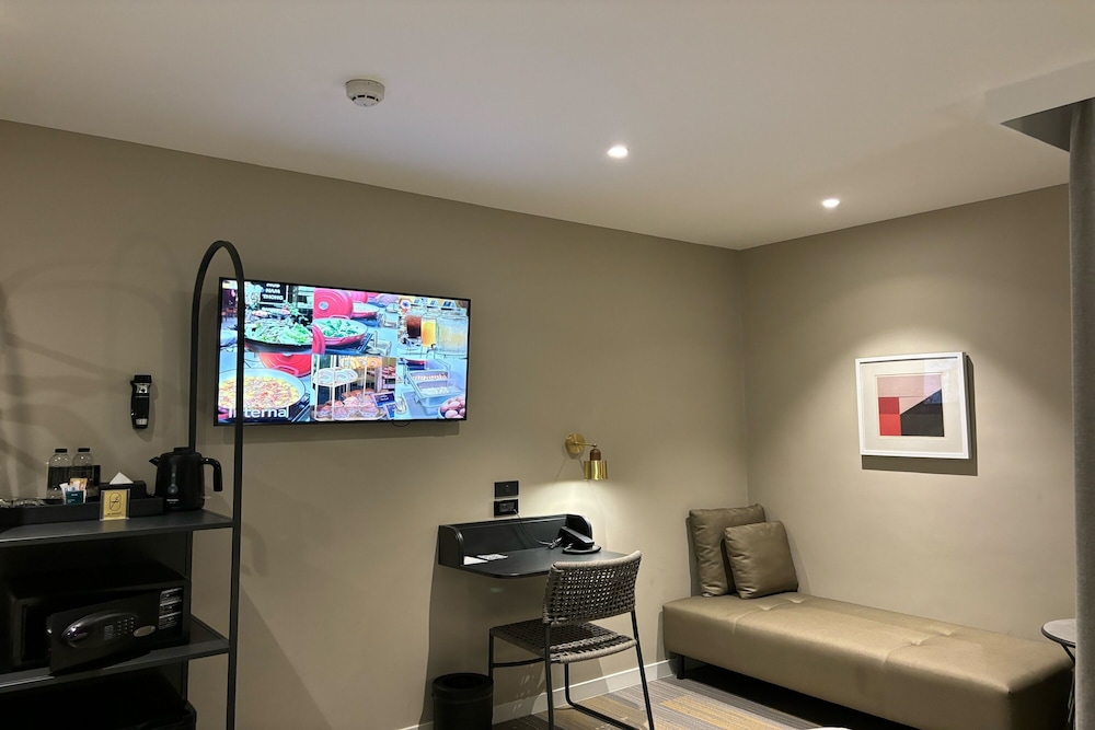 Benjarong Hotel Bangkok 37/50