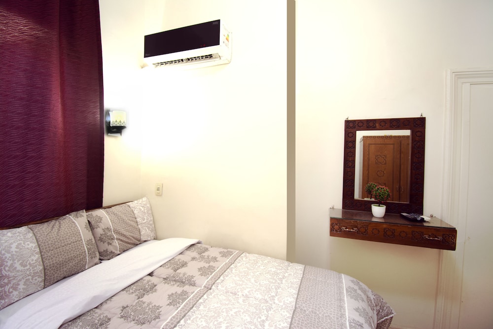 New Minerva Hotel 16/42