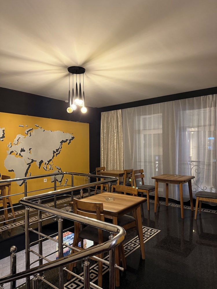 Gallery Lux Hotel 24/30