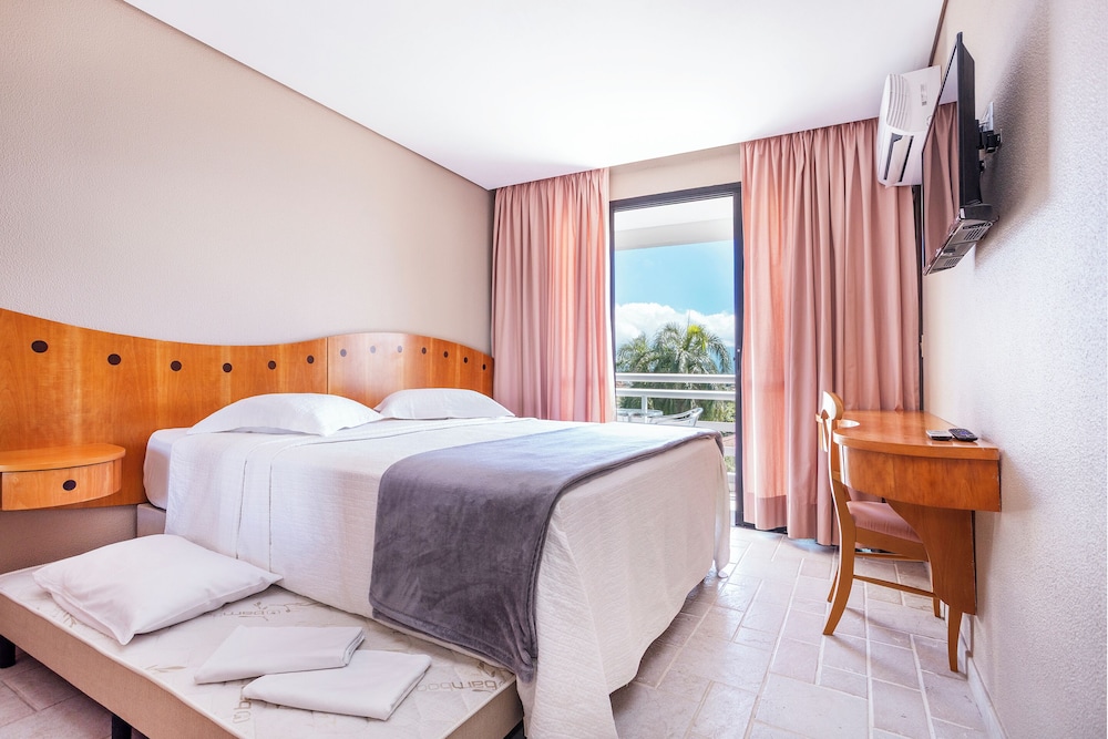 Semi Room, Luxury, Family, 2 Trundle Beds, Queen Bed، Aojesp Hotel Colonia 3/5