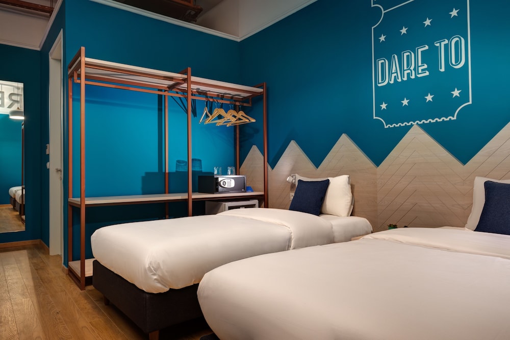 INNER, DOUBLE BED