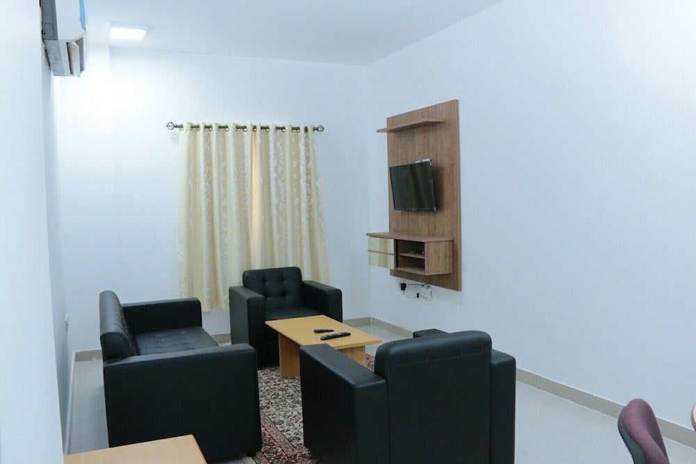 OYO 104 Loban Hotel Apartment 16/18