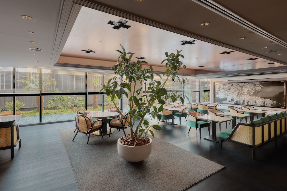 Kyoto Century Hotel 59/75