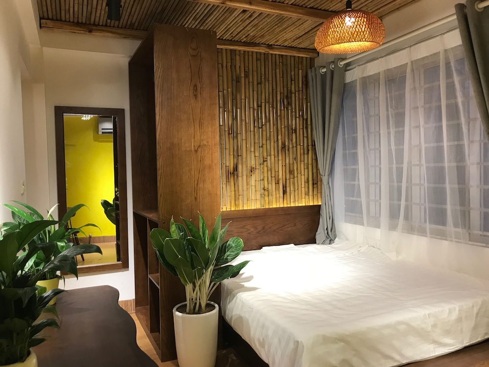 The Autumn Homestay 33/74