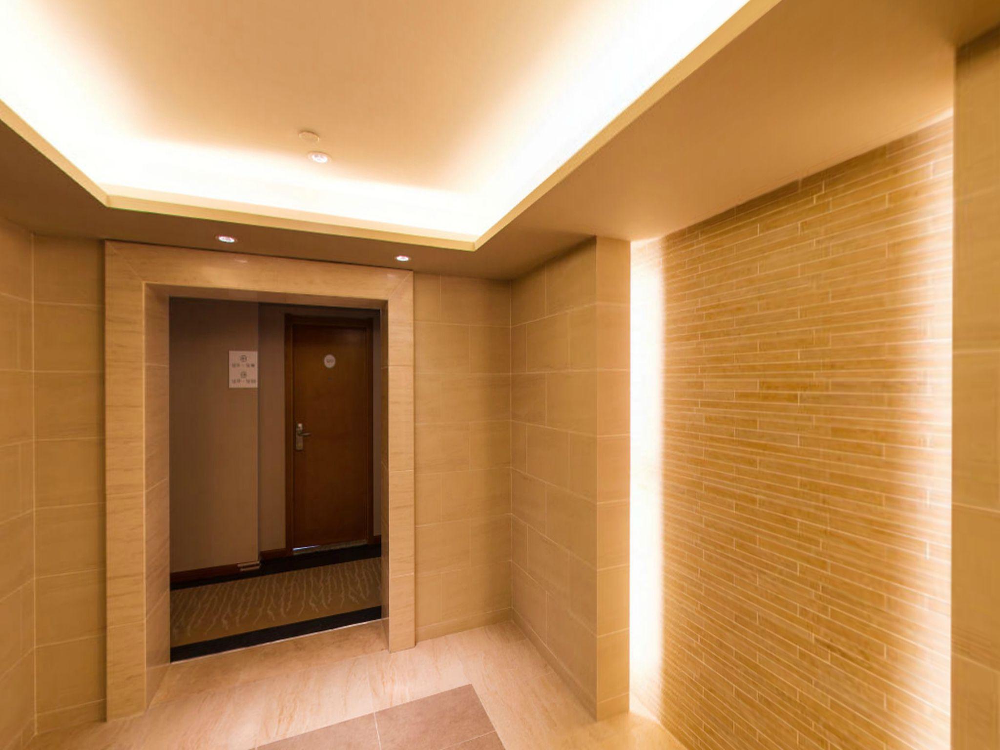 Ji Hotel (Shanghai Railway Station Tianmu West Road) 29/41