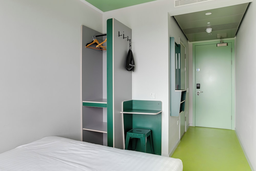 STANDARD, DOUBLE BED, PRIVATE BATHROOM
