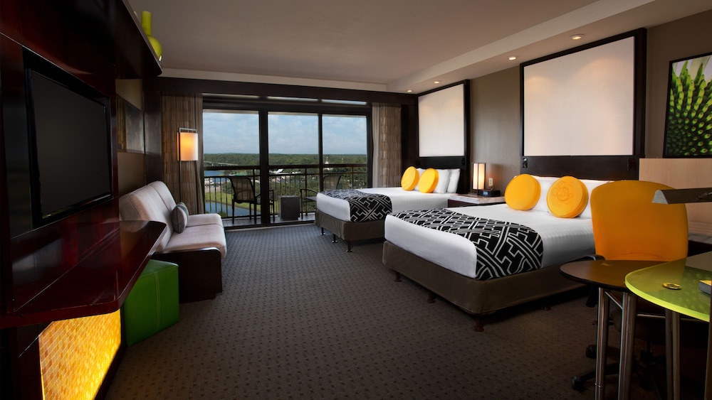 Disneys Contemporary Resort 13/50