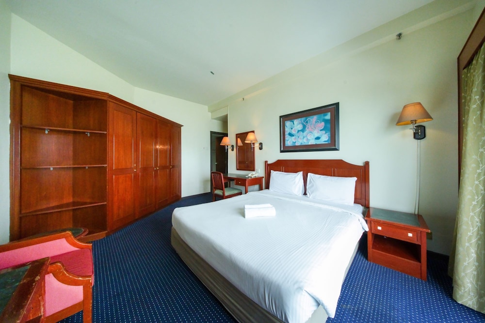 Rainbow Paradise Premium Resort Tanjung Bungah 18/50