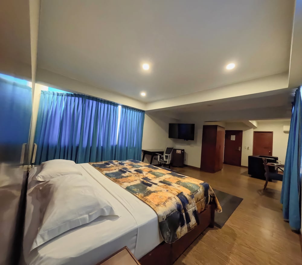 Hotel Esencia Suites 14/49