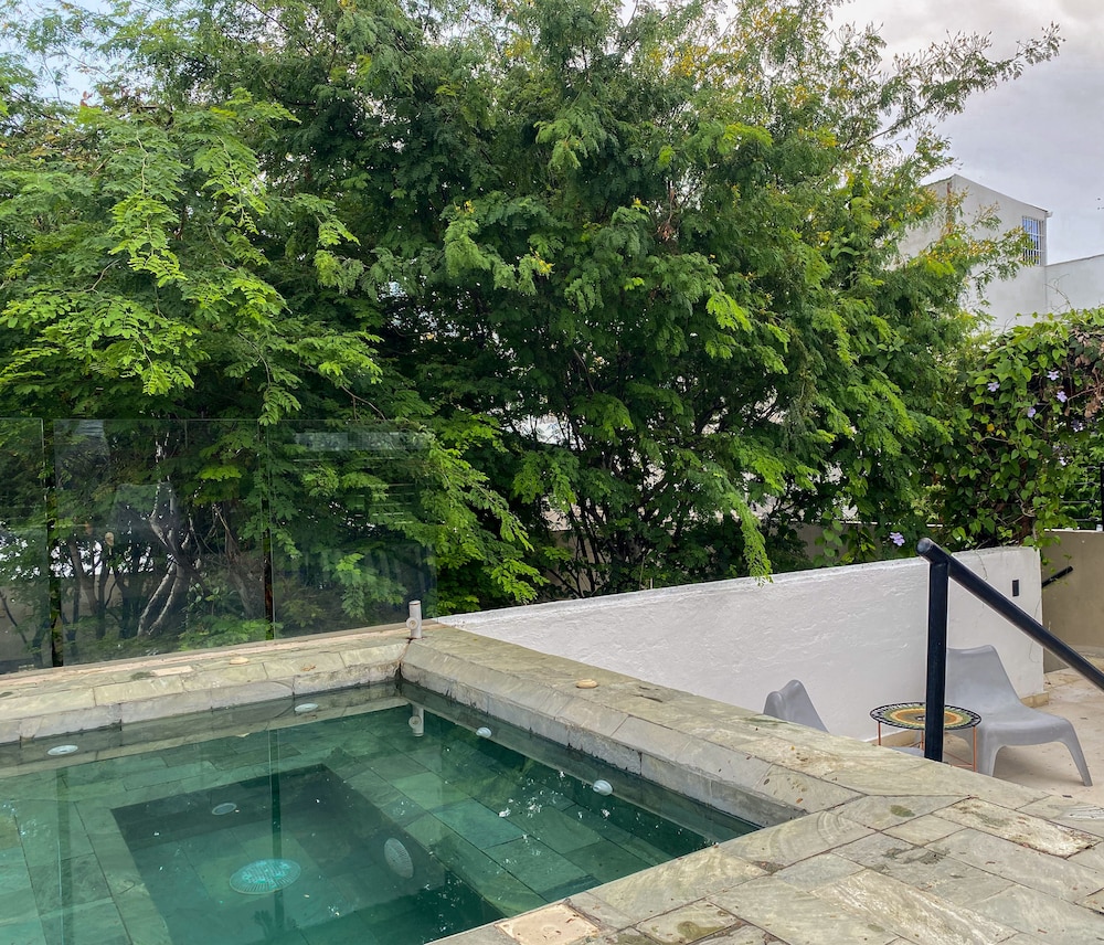 Casa Charlotte Alma Hotels 31/50