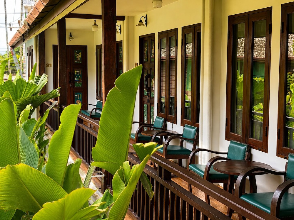 Shewe Wana Boutique Hotel - Adults Only 10/74