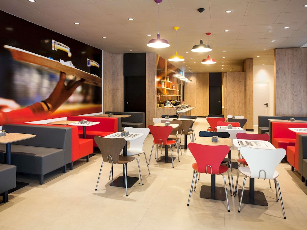 Ibis Paranagua 42/59