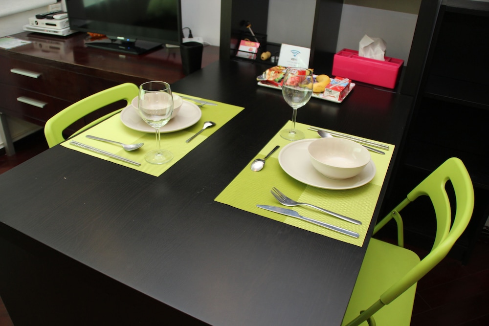 World Union Service Apartment Cosmo 56/72