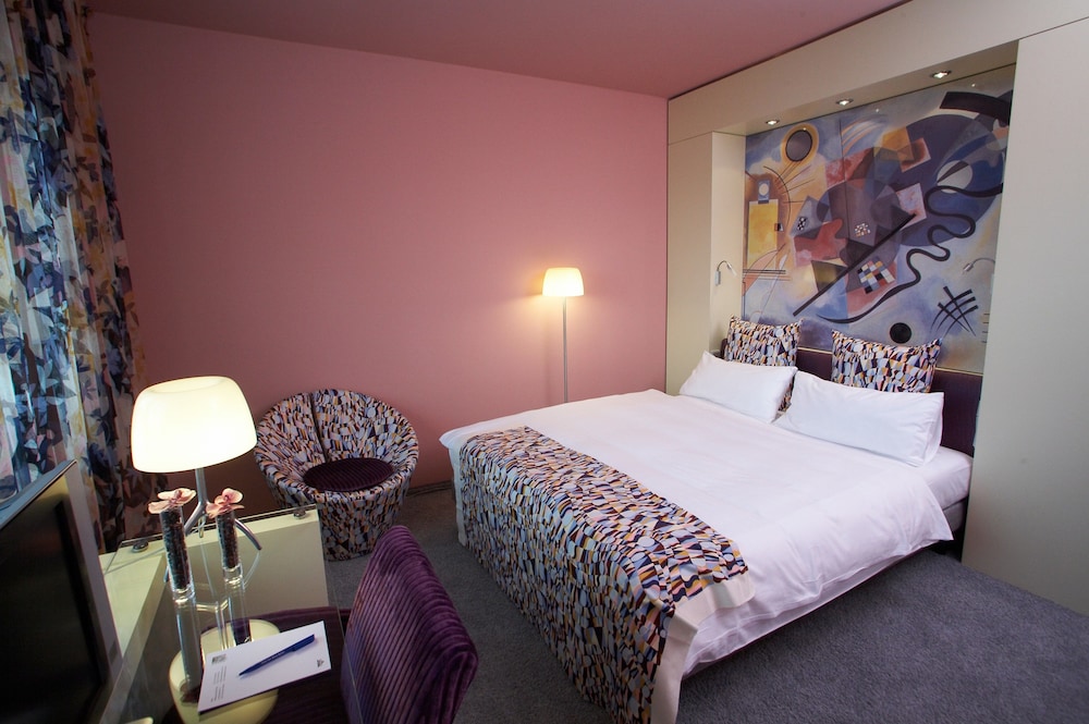 Hotel Der Blaue Reiter 9/68