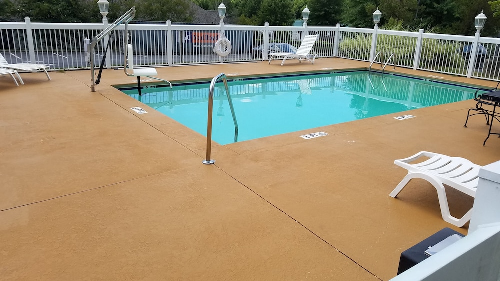 Country Inn and Suites By Radisson Columbus GA 3/34