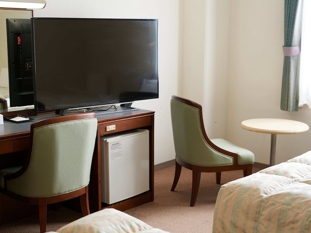 Gamagori Hotel 47/56
