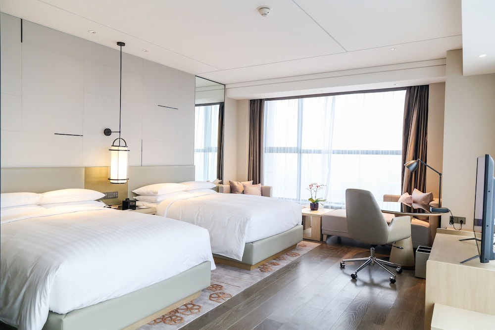 Shanghai Marriott Hotel Kangqiao 11/51