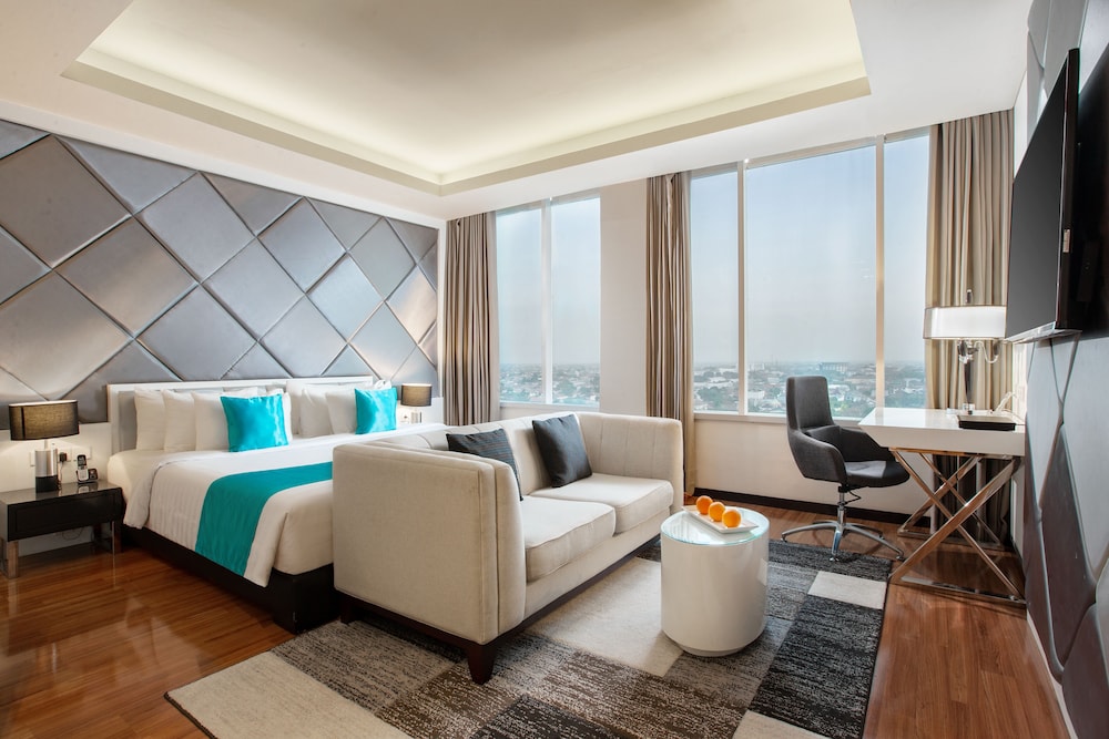 PRESIDENTIAL, SUITE
