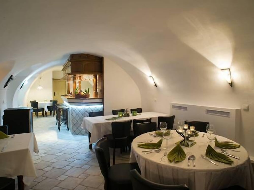 City Pisek Hotel 32/39