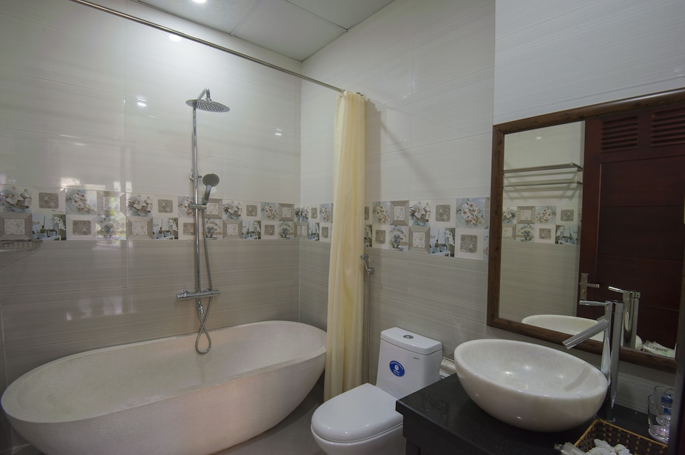 Sun Lake Homestay 42/44
