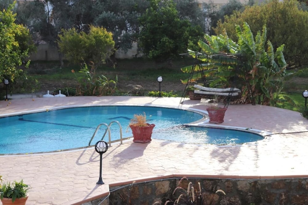 Meryems Hotel 37/41