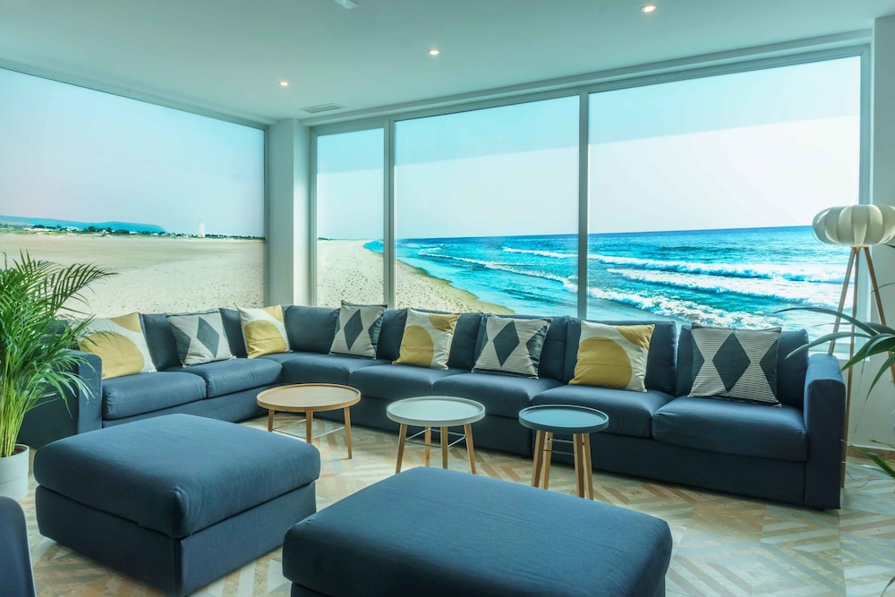 Take Hostel Conil 25/34