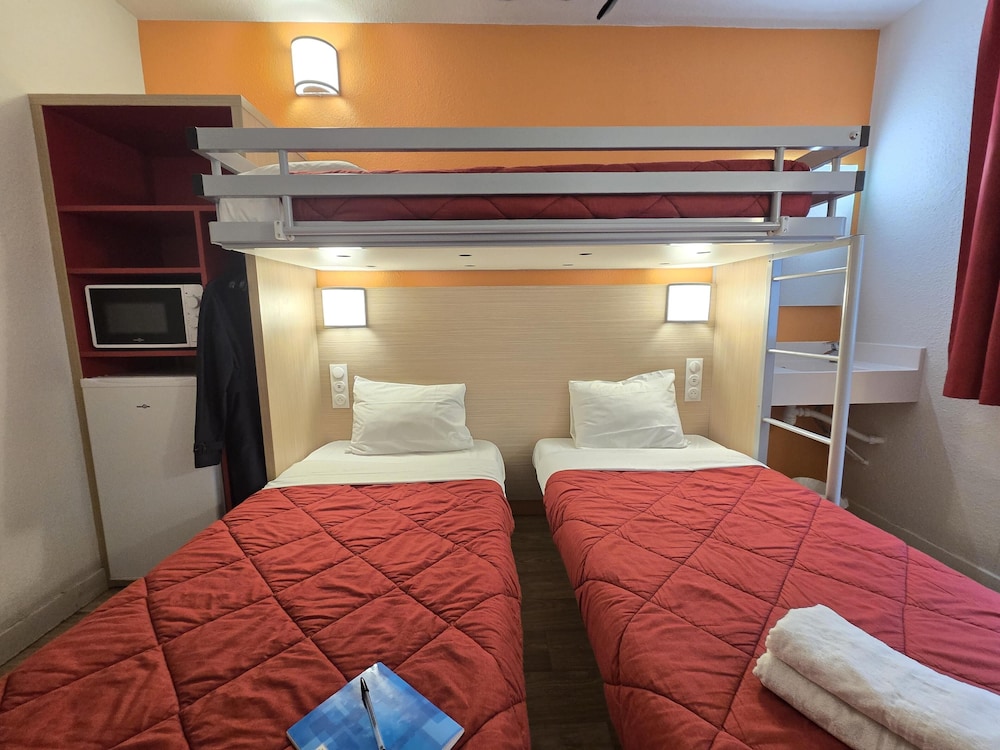 Premiere Classe Troyes Sud - Parc St Thibault 22/50