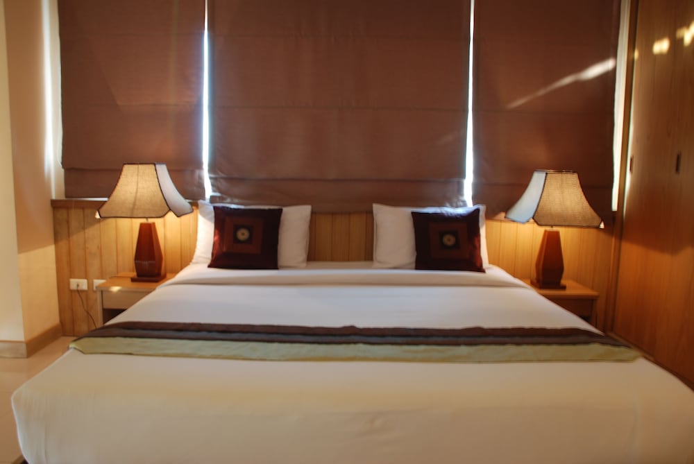 Metropoint Bangkok 37/80