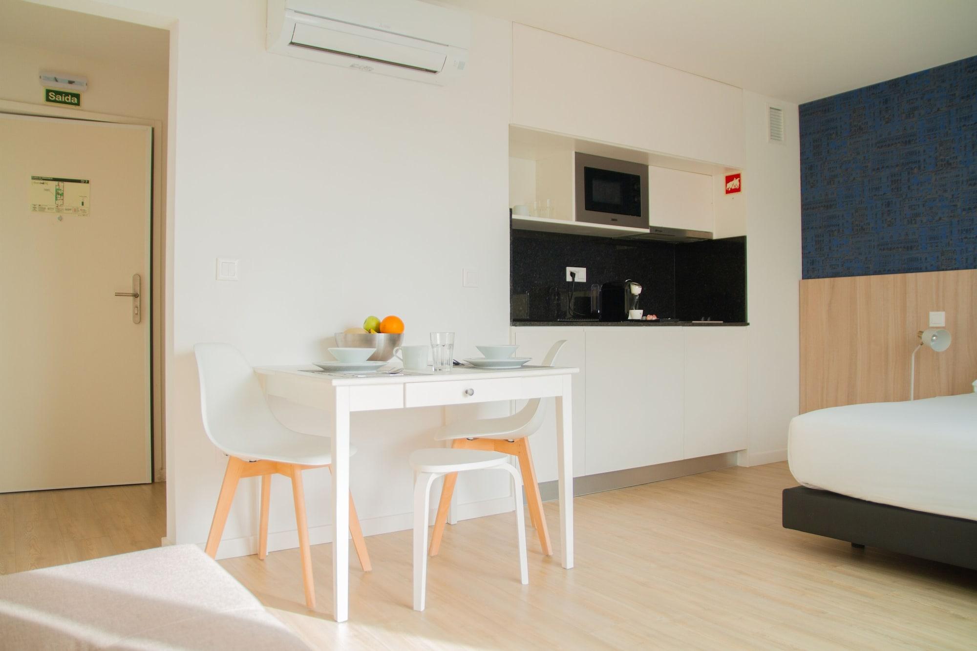 Room Select Porto Suites 26/34