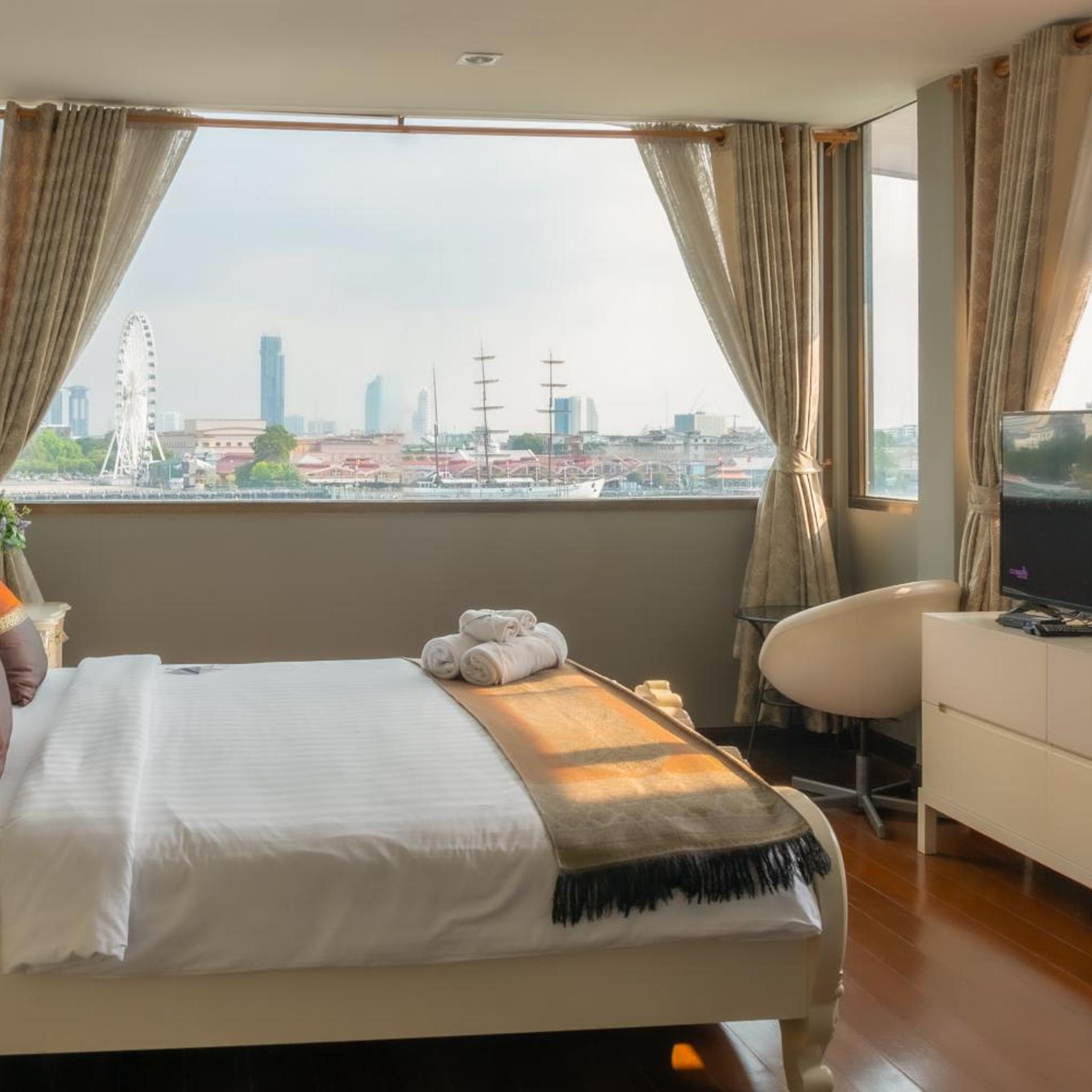 Anandpura Riverside Hotel 16/40