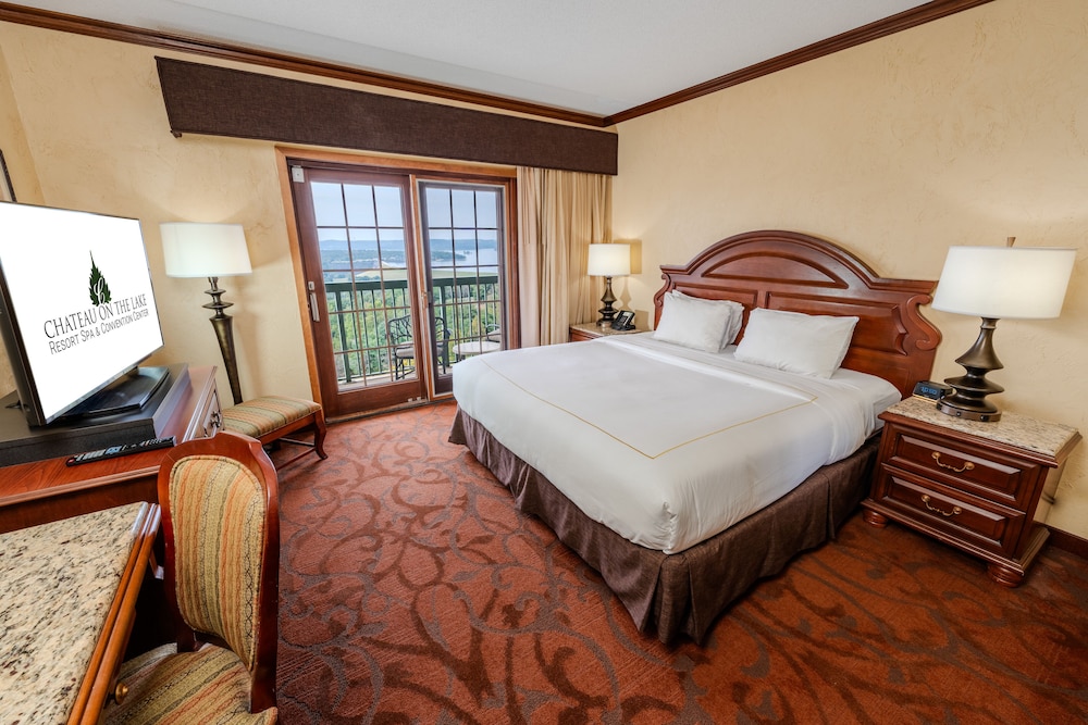 Chateau On the Lake Resort Spa And Convention Centre 20/66