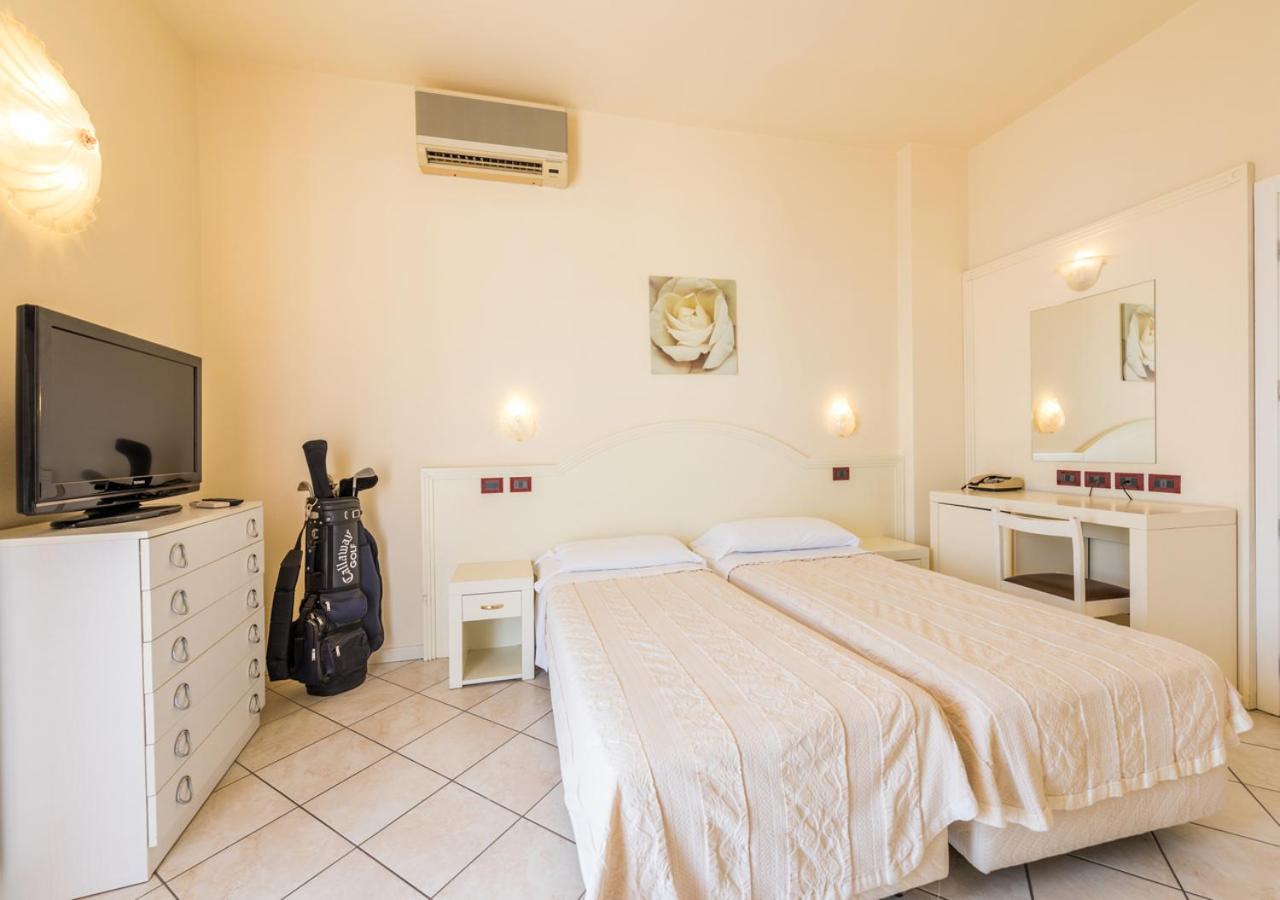 Hotel Fenice 18/55
