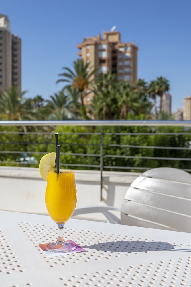 Melia Benidorm 36/74