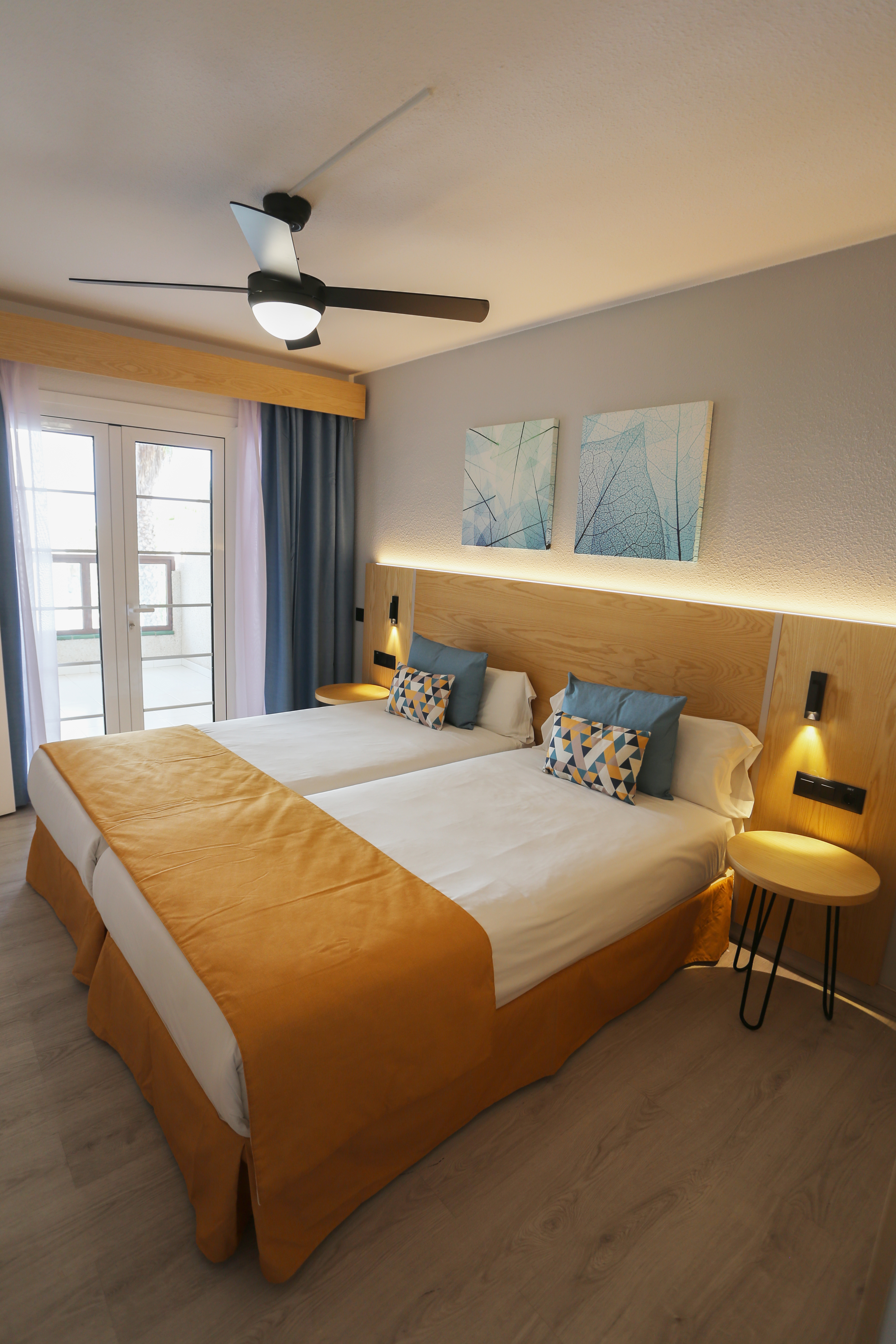 2 Bedrooms, Apartment