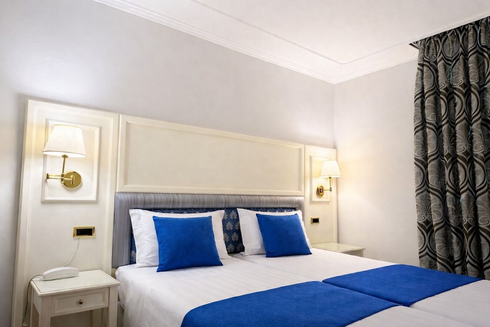 STANDARD, DOUBLE OR TWIN BED
