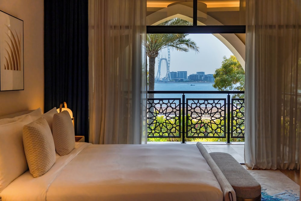 Marina, 5 Bedrooms, Villa, Skyline View، Jumeirah Zabeel Saray Dubai 2/3
