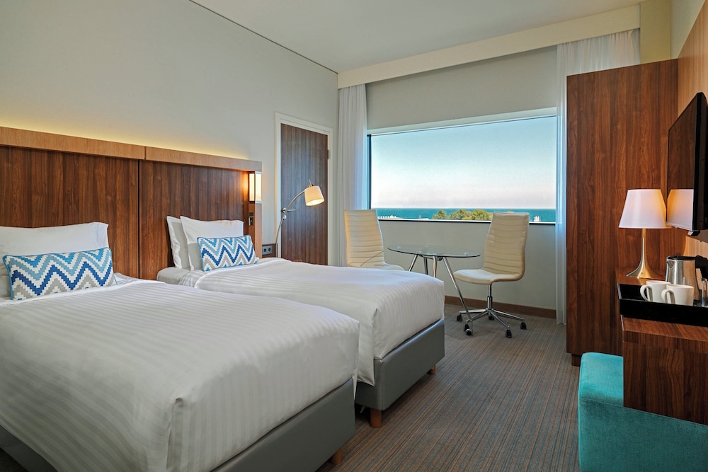 Room, Twin Beds, Sea View