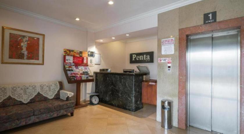 Penta Hotel 18/55