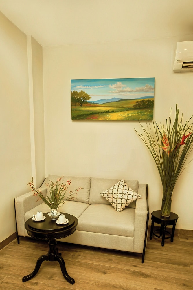 Anvi Saigon Boutique Hotel 33/50