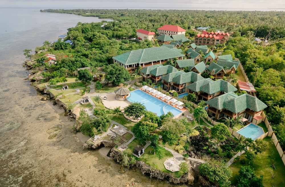 H Resort Bohol – The Coral Cliff by SMS Hospitality 60/65