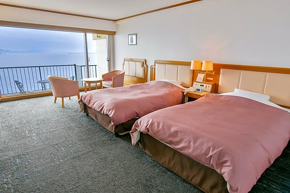 Daikoku Resort Hotel 10/46