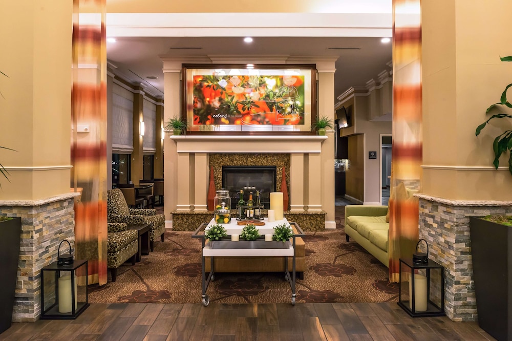 Hilton Garden Inn Detroit Southfield 70/84
