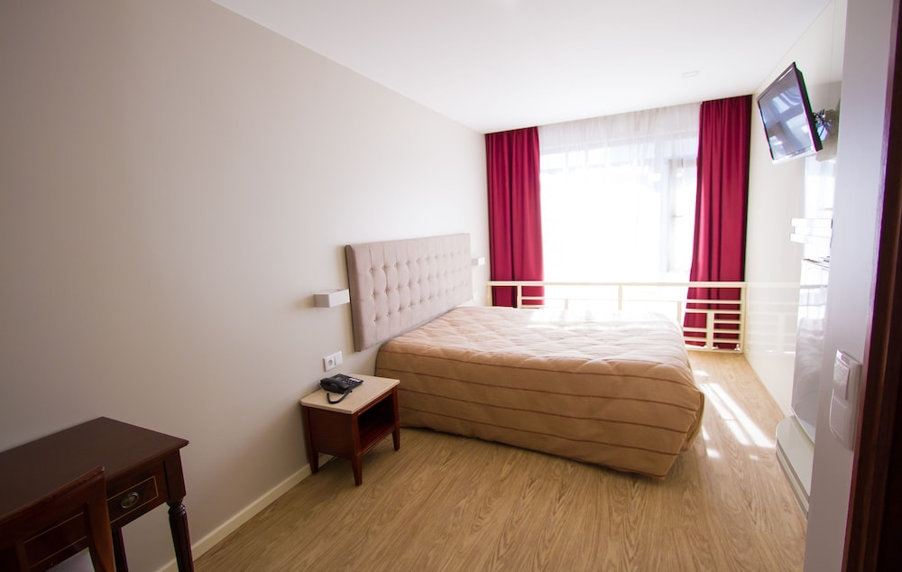 Hotel Avenida 6/78