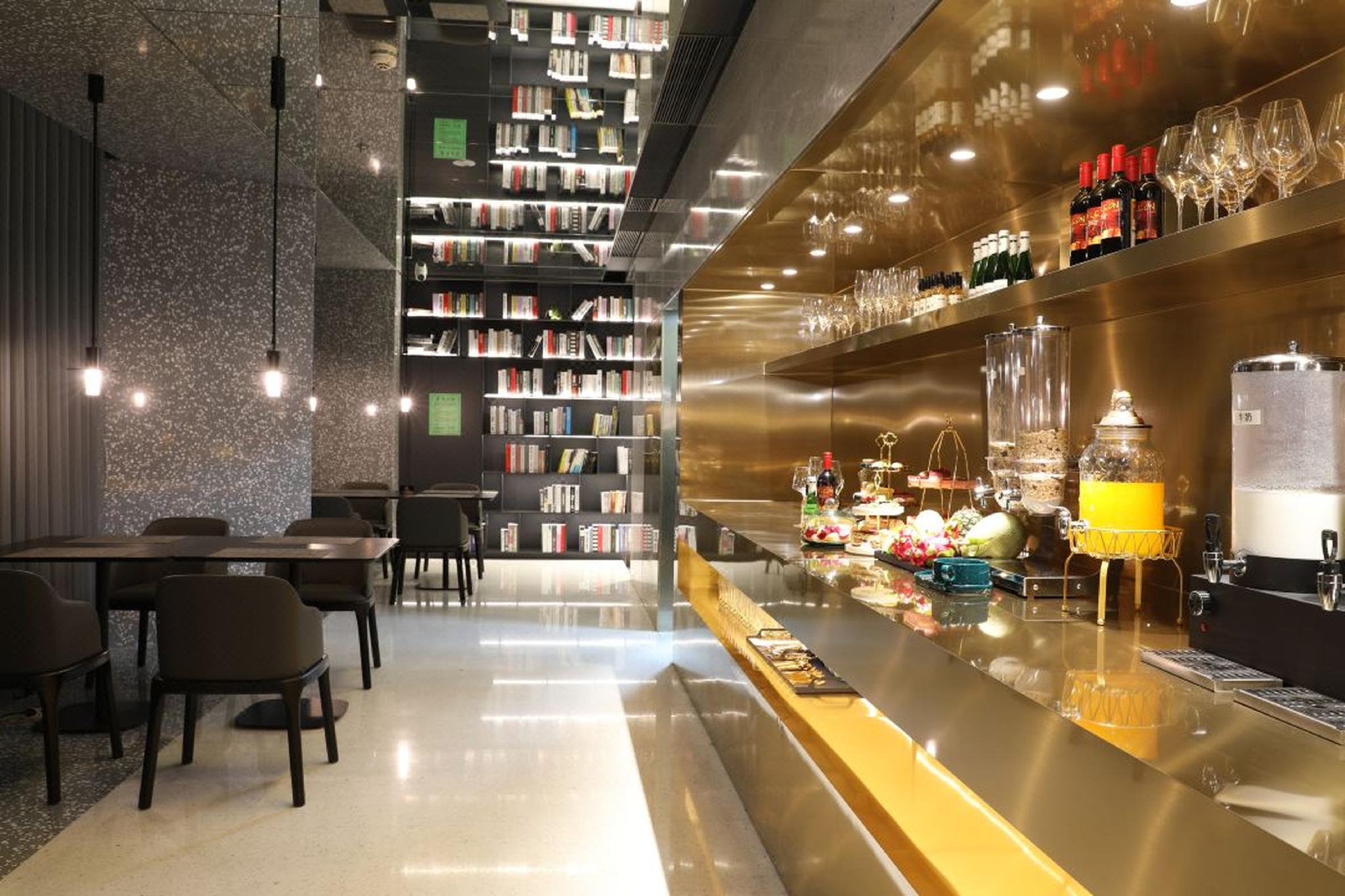 LAYFLAT HOTEL 23/31