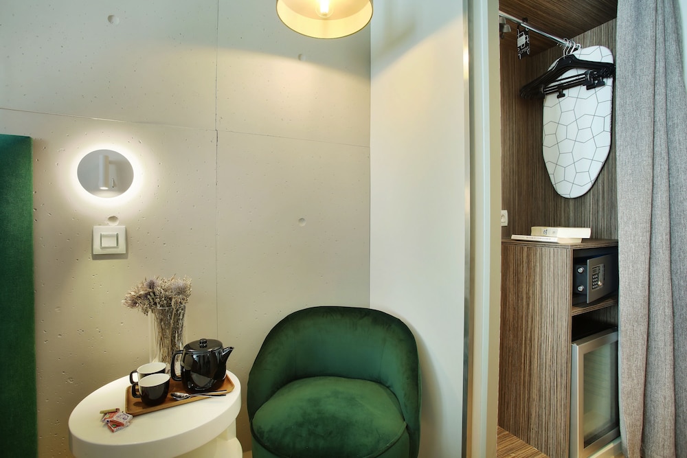 Le Basile Hotel 37/50