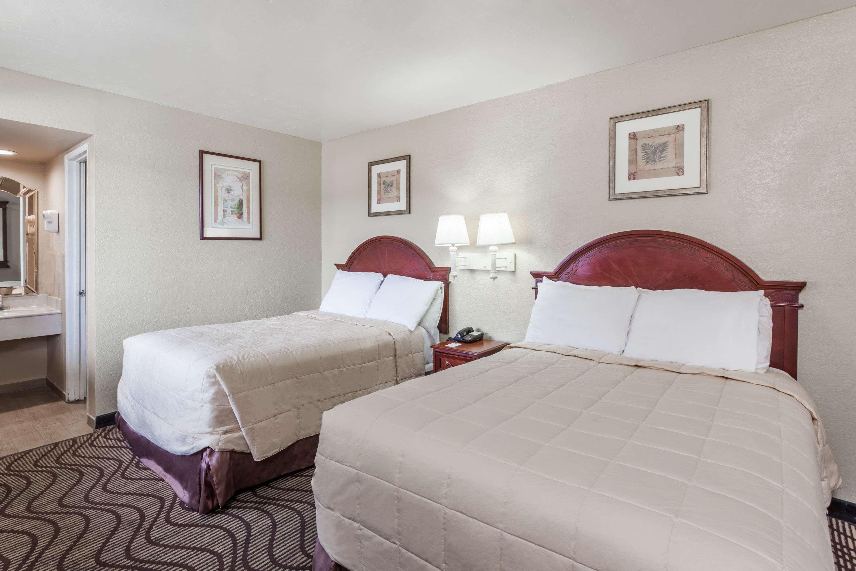 Tri City Inn 9/15