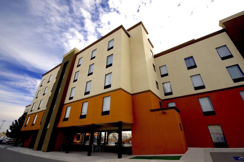Hotel Consulado Inn 4/46