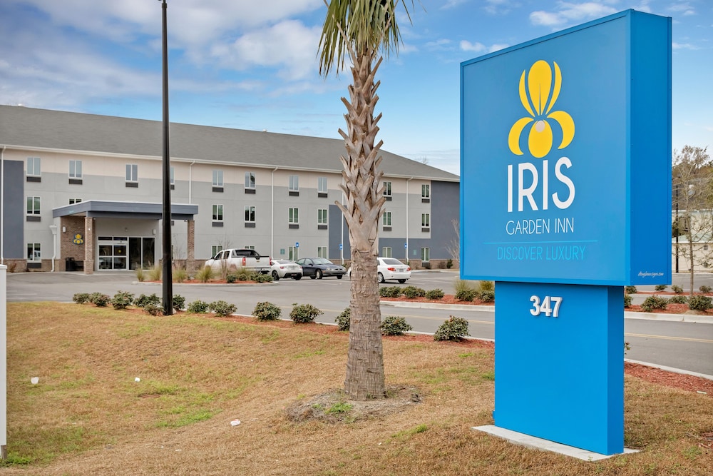 Iris Garden Inn 52/54