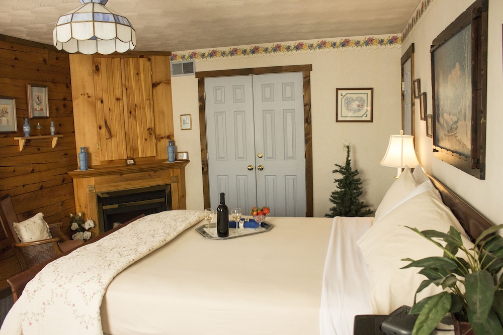 Berry Patch Bed and Breakfast 4/50